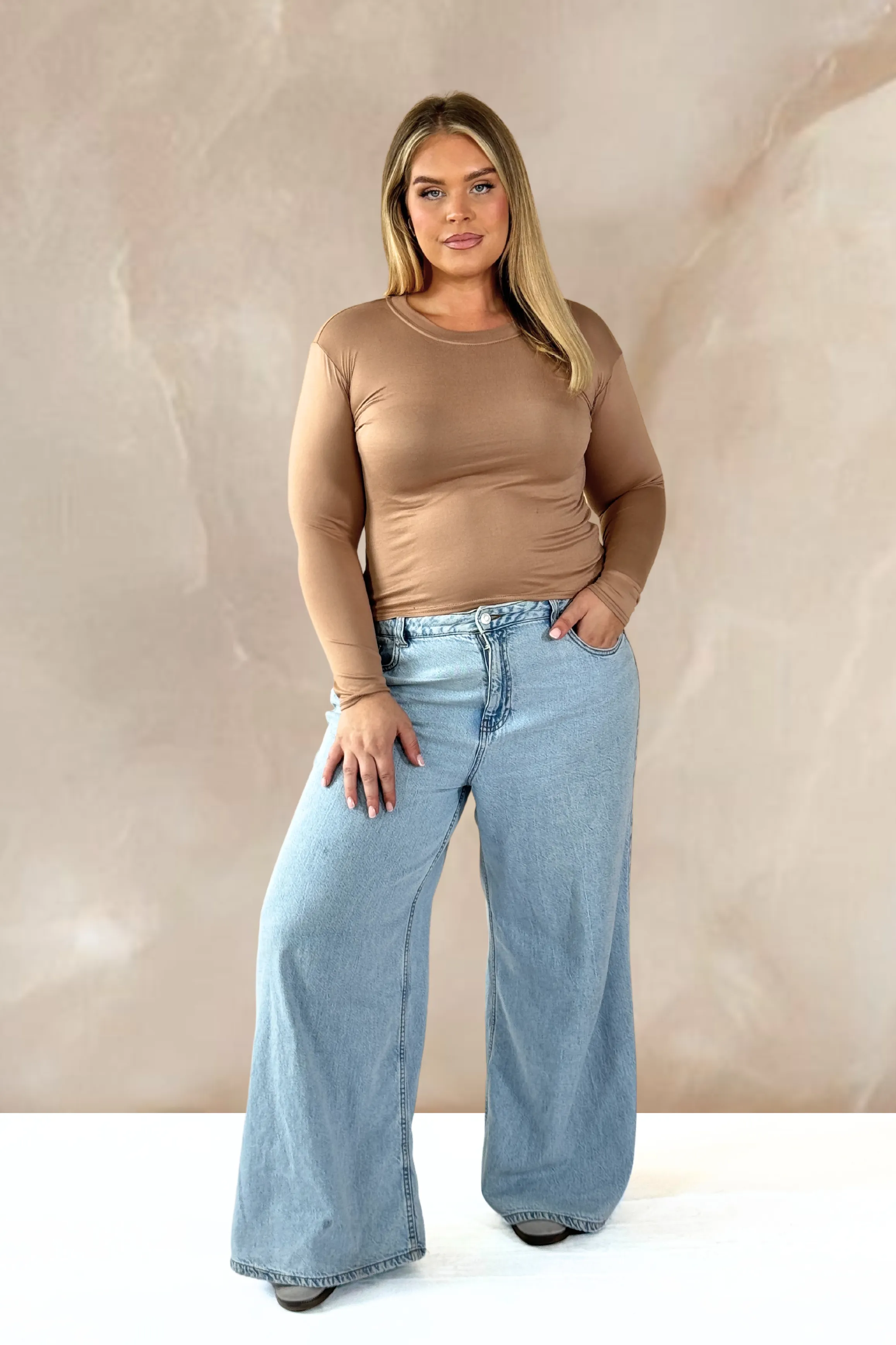 Curve long sleeve layering basic in camel