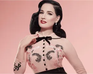 Plume De Teese Peach - Limited Edition