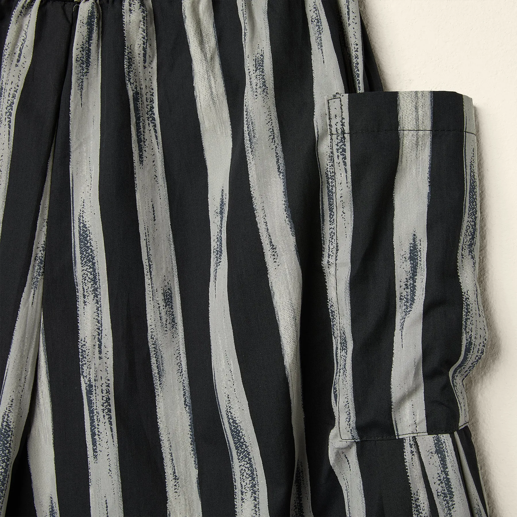 STRIPED TROUSERS WITH POCKETS